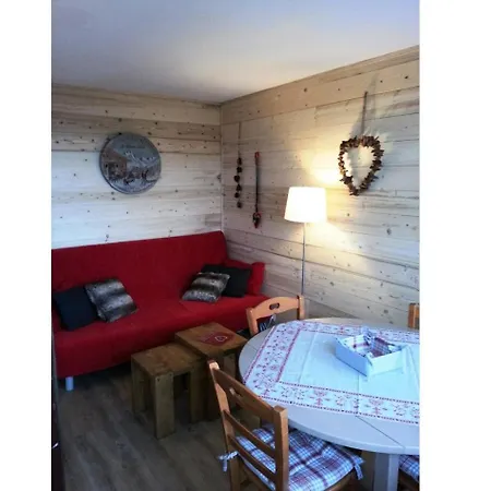 Studio 4 Pers. Skis Aux Pieds 69016